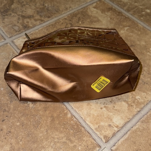 Clinique Makeup Bag from Macy’s - Picture 6 of 16